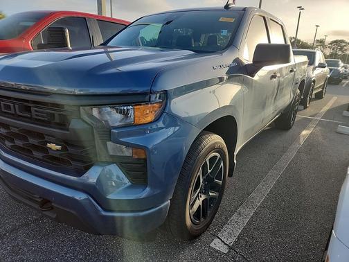 2024 Chevrolet Silverado 1500 Custom