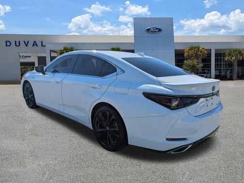 2022 Lexus ES 350 F Sport