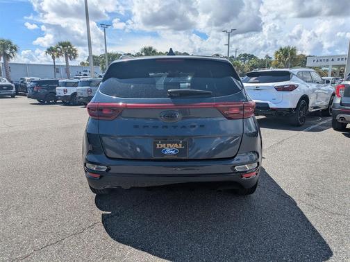 2022 Kia Sportage S
