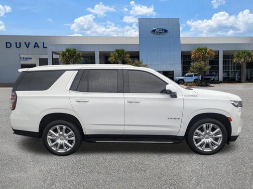 Summit White 2023 Chevrolet Tahoe High Country