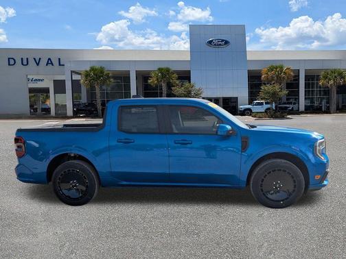 2026 Ford Maverick Lobo Standard