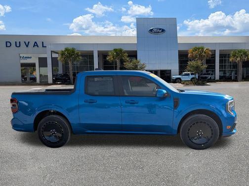 2026 Ford Maverick Lobo Standard