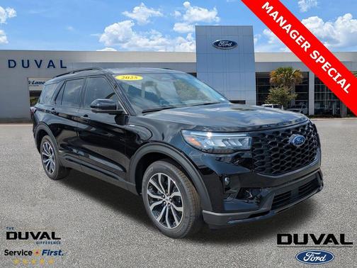 2025 Ford Explorer ST-Line