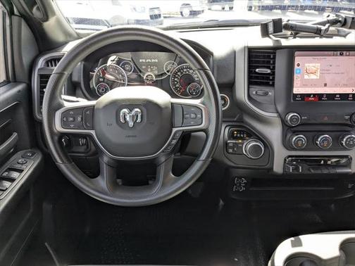 2024 RAM 2500 Tradesman Crew Cab 4x4 6'4' Box