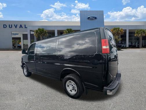 2017 Chevrolet Express 2500 Work Van