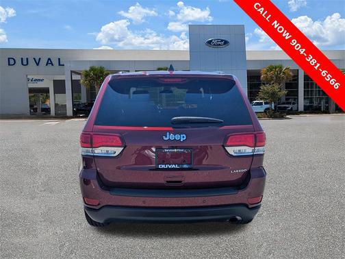 2022 Jeep Grand Cherokee Laredo