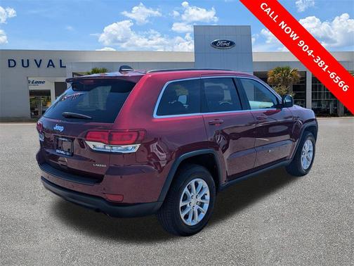2022 Jeep Grand Cherokee Laredo