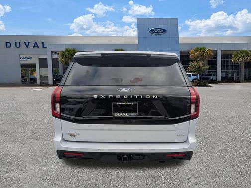 2026 Ford Expedition Max Active 4x2