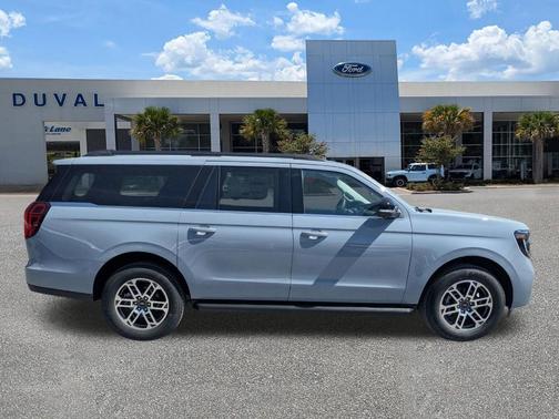 Glacier Gray Metallic 2026 Ford Expedition Max Active