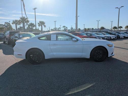 2015 Ford Mustang V6