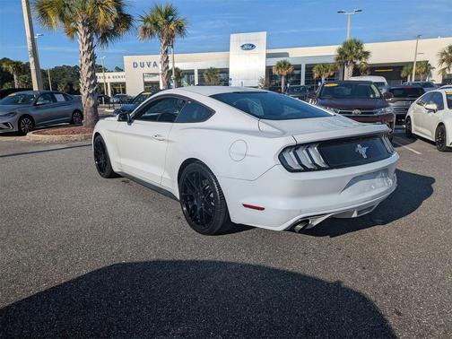 2015 Ford Mustang V6