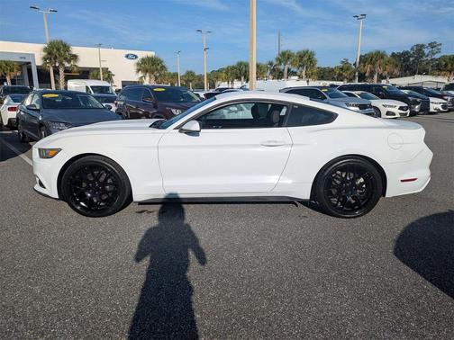 2015 Ford Mustang V6
