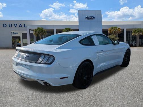 2015 Ford Mustang V6