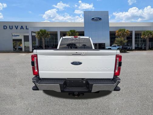 2023 Ford F-450 Lariat
