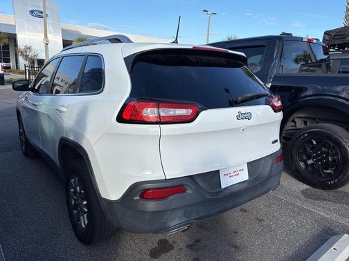 2018 Jeep Cherokee Latitude Plus