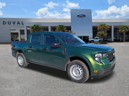 Green 2025 Ford Maverick XL
