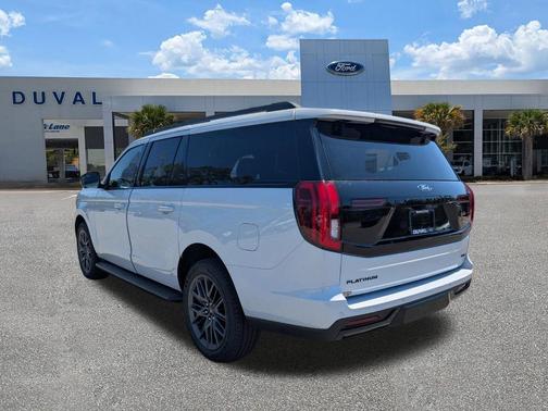 Space Silver 2026 Ford Expedition Max Platinum