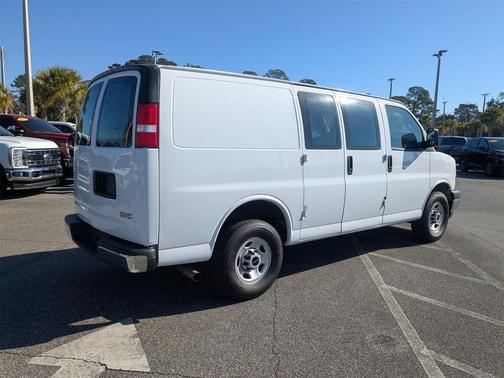 2023 GMC Savana 2500 Work Van