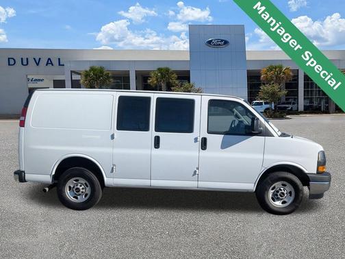2023 GMC Savana 2500 Work Van