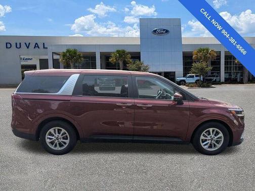 Flare Red 2024 Kia Carnival LX