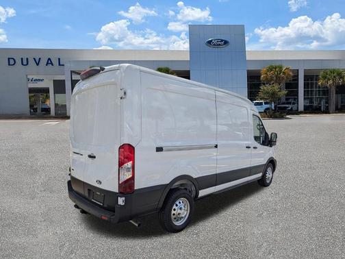 Oxford White 2026 Ford Transit-250 148 WB Medium Roof Cargo