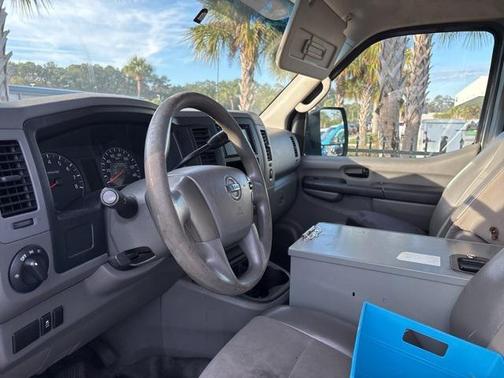 2015 Nissan NV Cargo NV2500 HD S