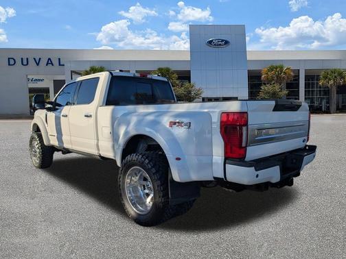 2022 Ford F-450 Platinum