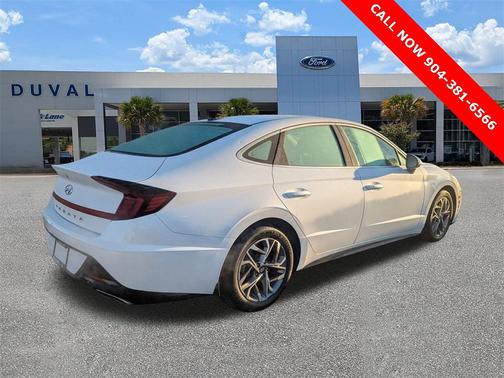 2022 Hyundai SONATA SEL