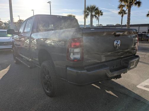 2019 RAM 2500 Lone Star Crew Cab 4x4 6'4' Box