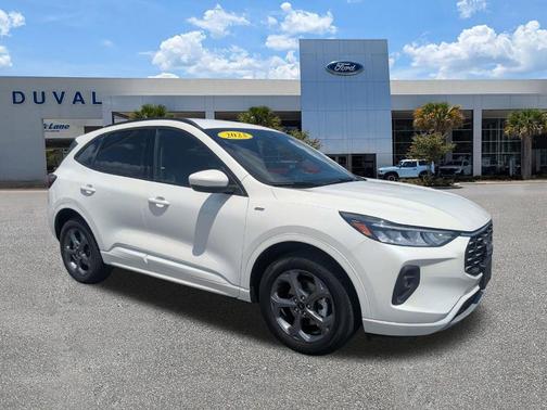White Metallic 2023 Ford Escape ST-Line Select