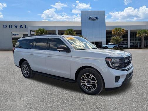 Space Silver 2026 Ford Expedition Max Active