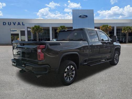 2023 Chevrolet Silverado 2500 Custom