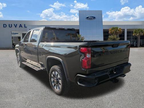 2023 Chevrolet Silverado 2500 Custom