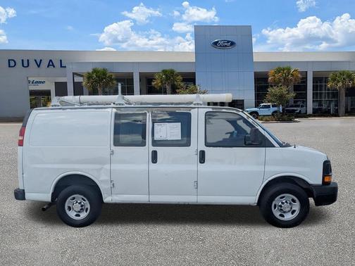 2013 Chevrolet Express 2500 Work Van