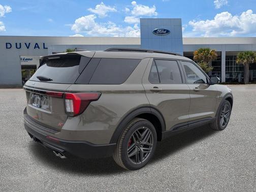 Gray 2026 Ford Explorer ST