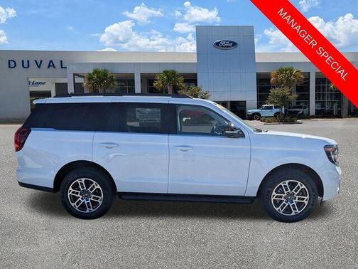 Oxford White 2026 Ford Expedition Active