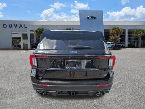 Agate Black Metallic 2026 Ford Explorer ST