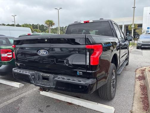 2024 Ford F-150 Lightning Flash