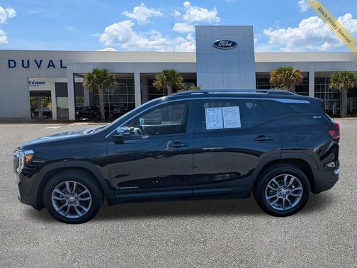 2023 GMC Terrain SLT
