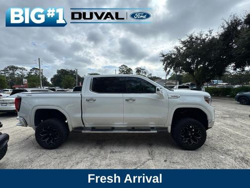 Summit White 2019 GMC Sierra 1500 SLT