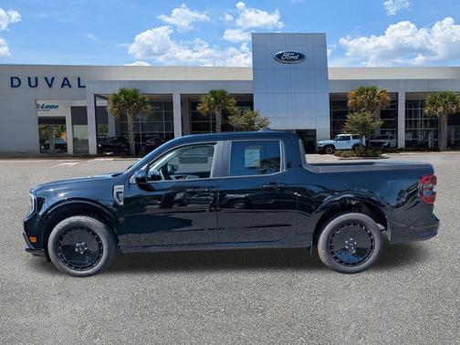 2025 Ford Maverick Lobo Standard