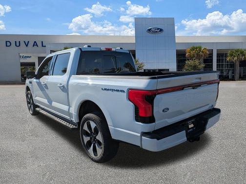 2025 Ford F-150 Lightning Platinum
