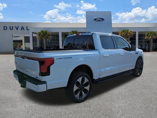 2025 Ford F-150 Lightning Platinum