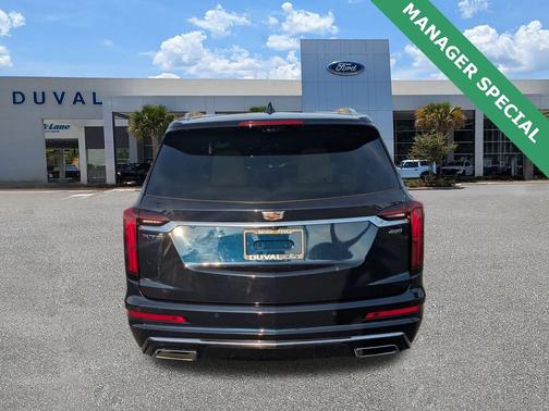 2022 Cadillac XT6 Premium Luxury FWD