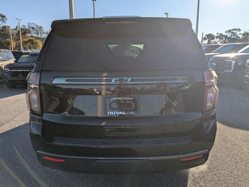 2022 Chevrolet Suburban 4WD Z71