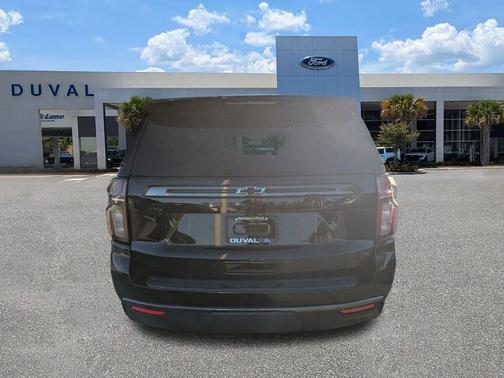 2022 Chevrolet Suburban 4WD Z71