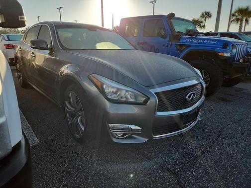 2016 INFINITI Q70L 3.7X
