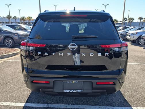 2025 Nissan Pathfinder SV FWD