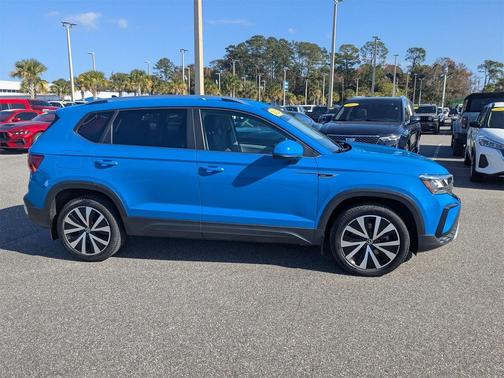 2022 Volkswagen Taos 1.5T SE