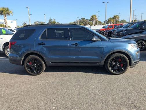 2019 Ford Explorer Sport